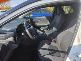 TOYOTA C-HR usata, con Climatizzatore