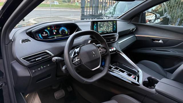 PEUGEOT 3008 usata, con Sistema di navigazione