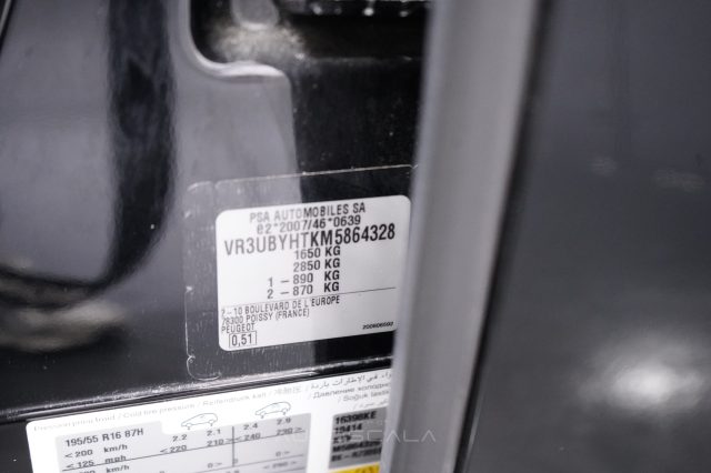PEUGEOT 208 usata 30