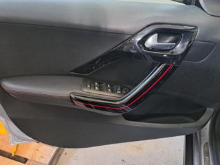 PEUGEOT 2008 usata 23