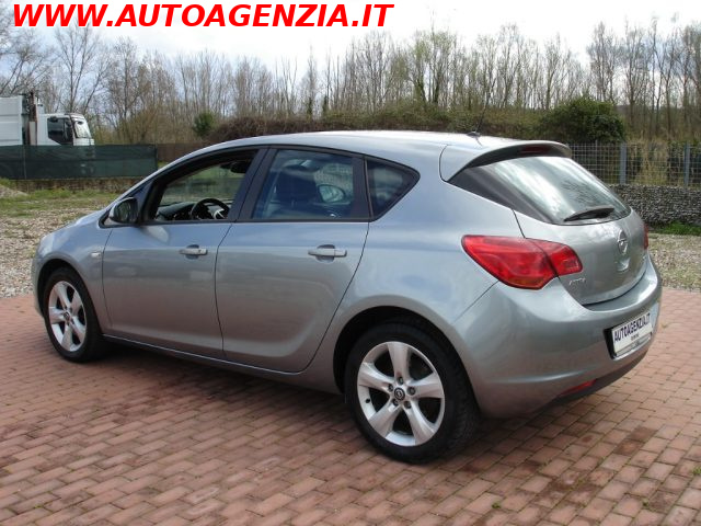 OPEL Astra usata 3
