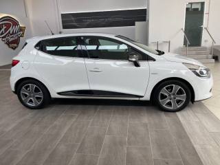 RENAULT Clio usata, con Alzacristalli elettrici