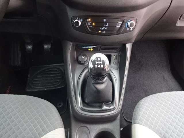 FORD Tourneo Courier usata, con Fendinebbia