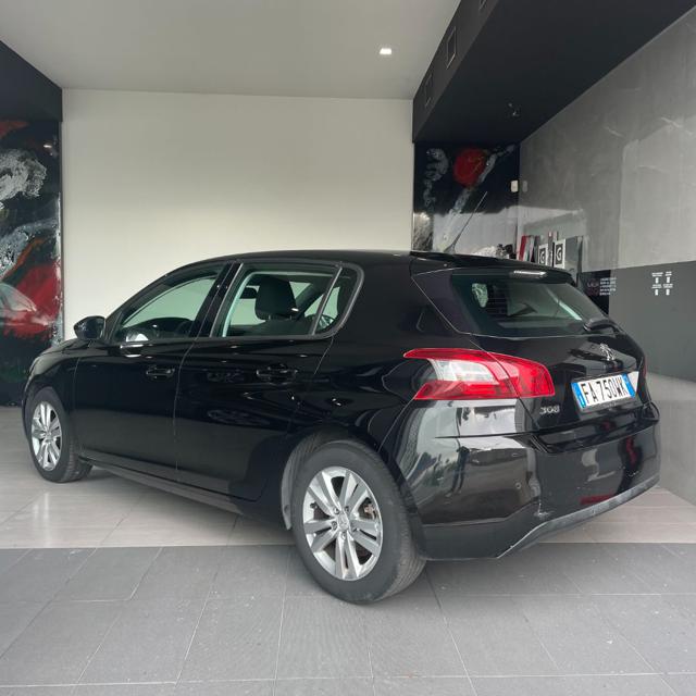 PEUGEOT 308 usata, con Airbag laterali