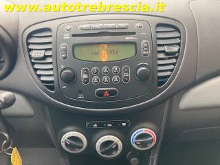HYUNDAI i10 usata 15