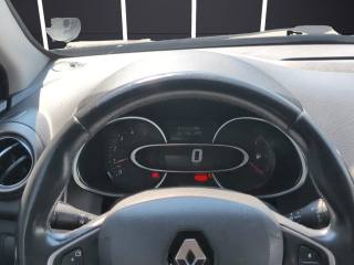 RENAULT Clio usata, con USB