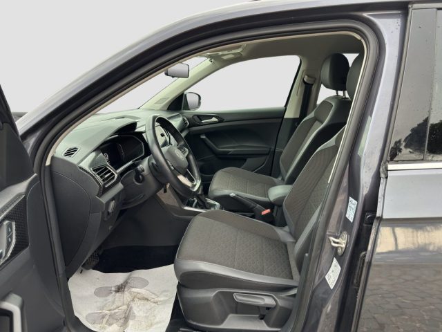 VOLKSWAGEN T-Cross usata 9