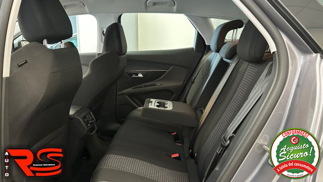 PEUGEOT 3008 usata, con Fendinebbia
