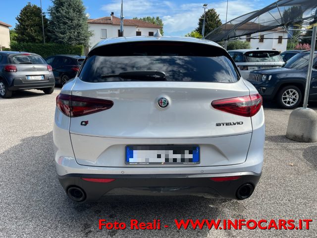 ALFA ROMEO Stelvio usata, con Climatizzatore