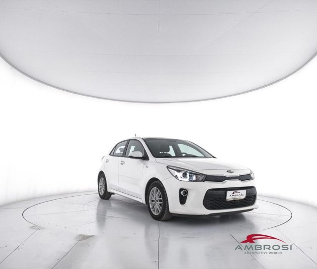 KIA Rio usata 1