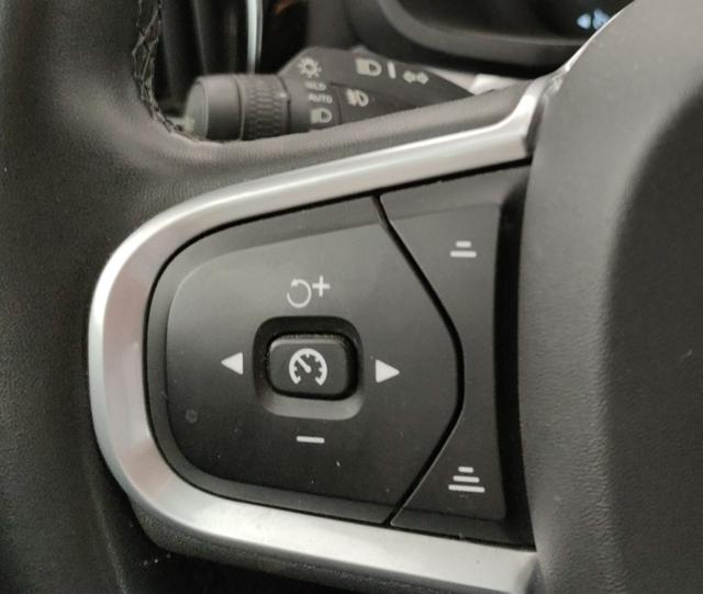 VOLVO V60 usata, con Park Distance Control