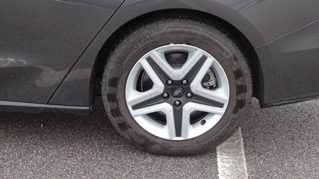 FORD Focus usata, con Touch screen