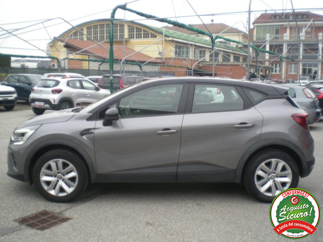 RENAULT Captur usata, con Autoradio