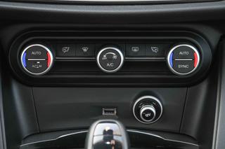 ALFA ROMEO Stelvio usata, con Park Distance Control