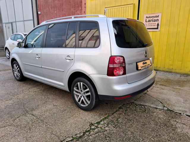 VOLKSWAGEN Touran usata, con Antifurto