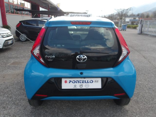 TOYOTA Aygo usata, con Cerchi in lega