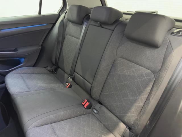 VOLKSWAGEN Golf usata, con Controllo automatico clima