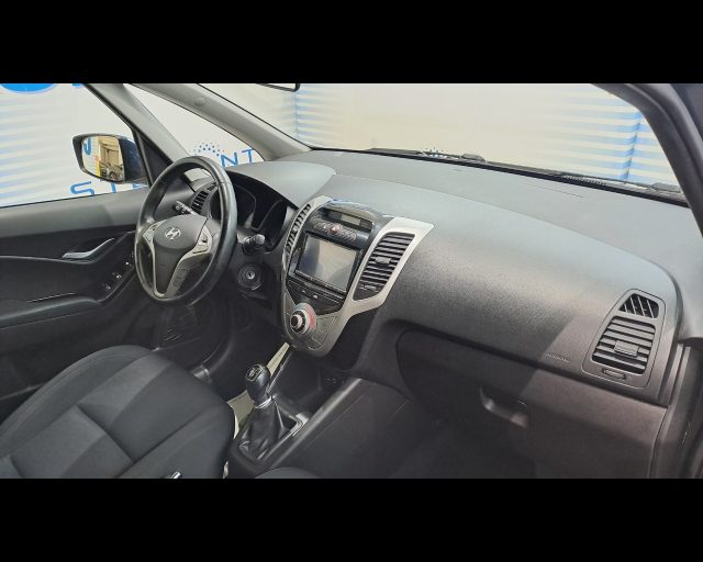 HYUNDAI iX20 usata 23