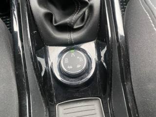 PEUGEOT 2008 usata, con Controllo trazione