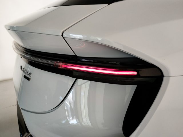 LOTUS Eletre usata, con Vetri oscurati