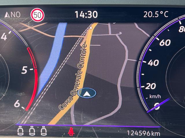 VOLKSWAGEN Passat Variant usata, con Boardcomputer