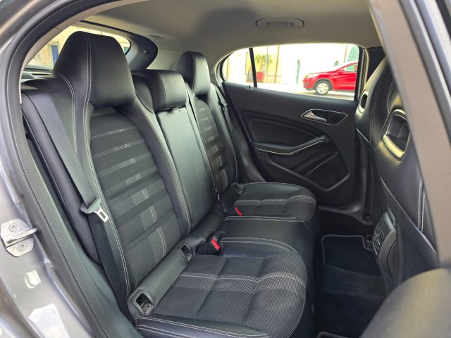 MERCEDES-BENZ GLA 200 usata 101