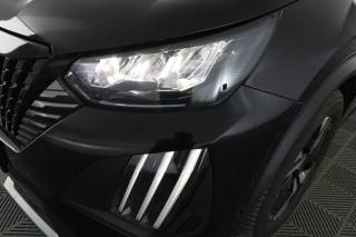 PEUGEOT 2008 usata 9
