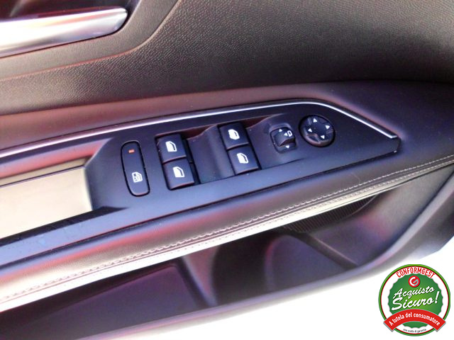 PEUGEOT 3008 usata, con Servosterzo