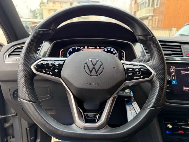 VOLKSWAGEN Tiguan usata, con Sistema di navigazione
