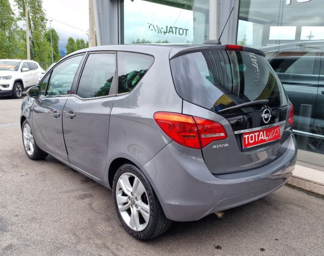 OPEL Meriva usata, con Autoradio