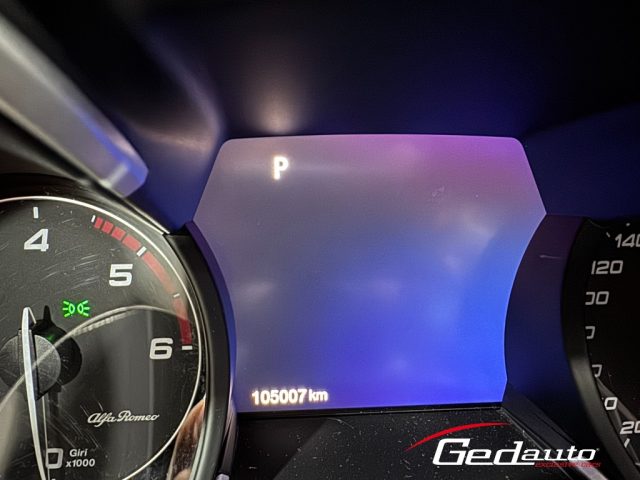 ALFA ROMEO Stelvio usata, con Interni in pelle