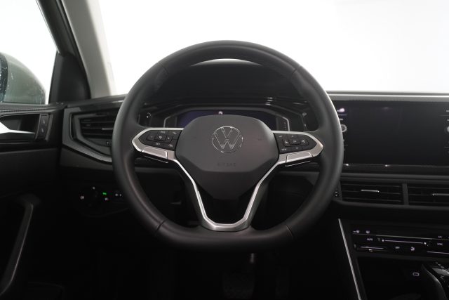 VOLKSWAGEN Taigo usata 5