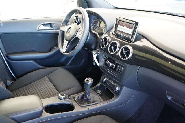 MERCEDES-BENZ B 180 usata 26