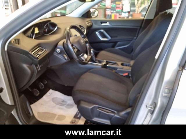 PEUGEOT 308 usata, con Sistema di navigazione