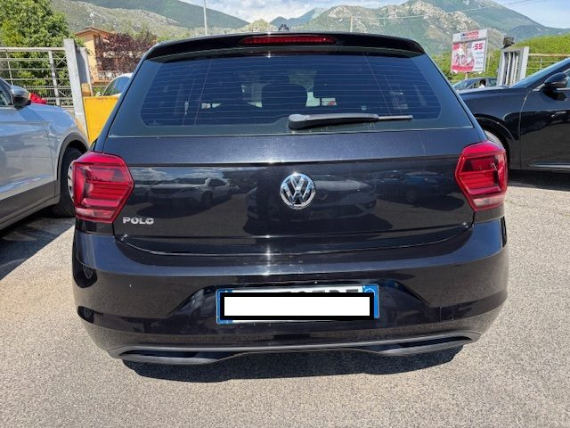 VOLKSWAGEN Polo usata, con Autoradio