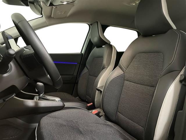 RENAULT Captur usata 9