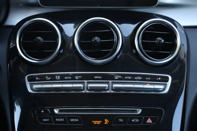 MERCEDES-BENZ C 220 usata, con Luci diurne LED
