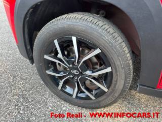 MAHINDRA KUV100 usata, con Bluetooth