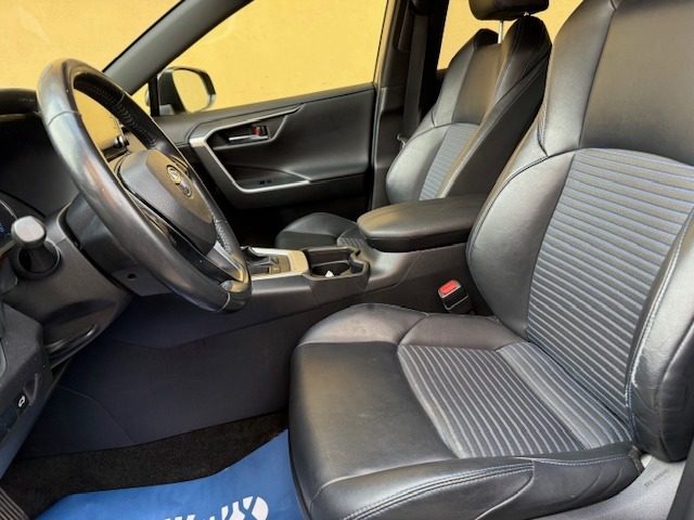 TOYOTA RAV 4 usata, con Climatizzatore