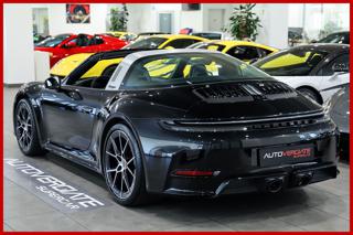 PORSCHE 992 usata, con Autoradio
