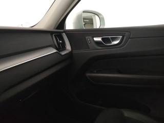 VOLVO XC60 usata, con Controllo elettronico della corsia