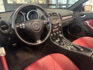 MERCEDES-BENZ SLK 200 usata, con Climatizzatore