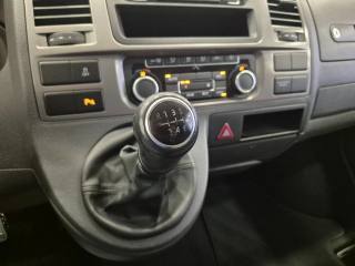VOLKSWAGEN Caravelle usata, con Sensori di parcheggio anteriori