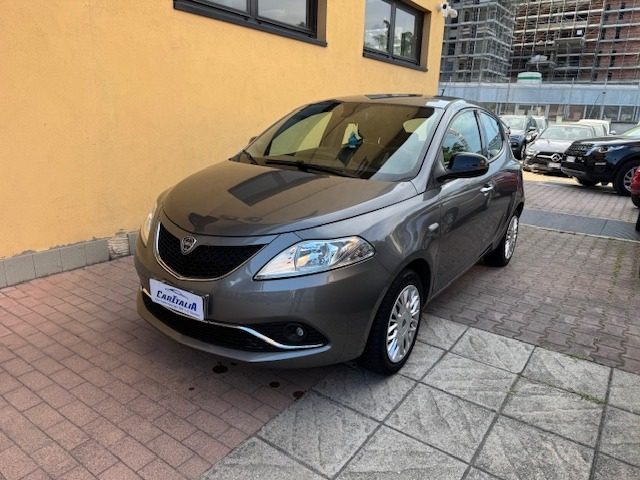 LANCIA Ypsilon usata, con Airbag Passeggero