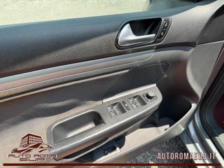 VOLKSWAGEN Golf usata, con Controllo trazione