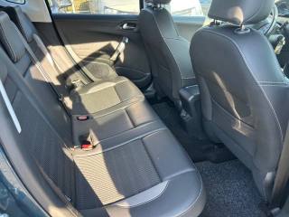 PEUGEOT 2008 usata, con Touch screen