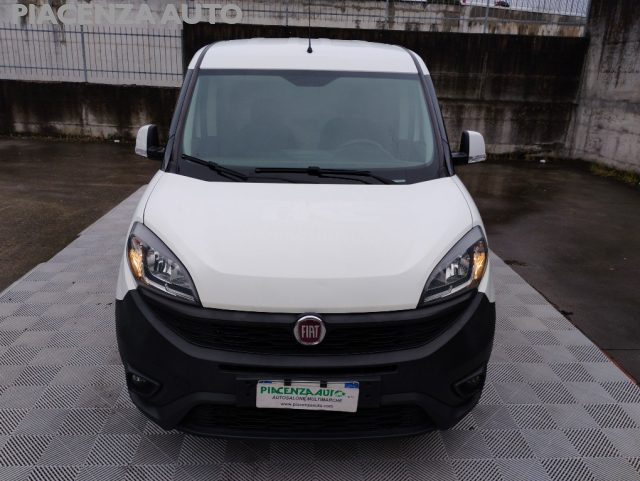 FIAT Doblo usata, con Volante in pelle