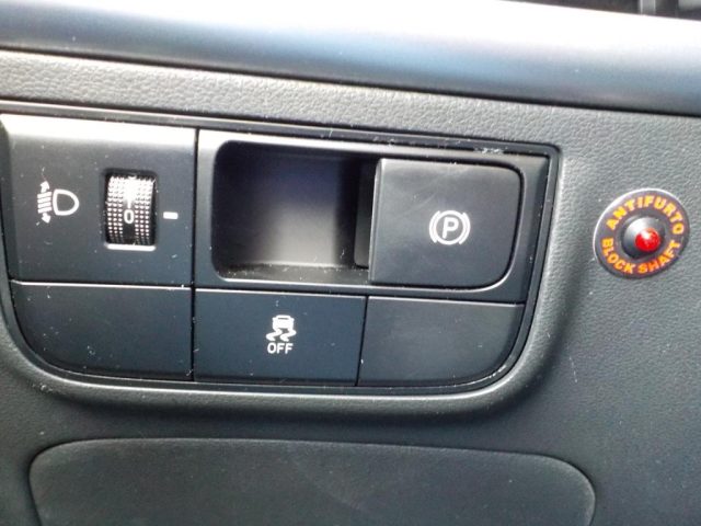 HYUNDAI Tucson usata, con Controllo elettronico della corsia