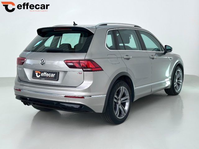 VOLKSWAGEN Tiguan usata, con Autoradio
