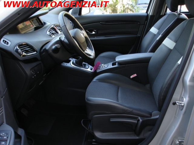 RENAULT Scenic usata 6